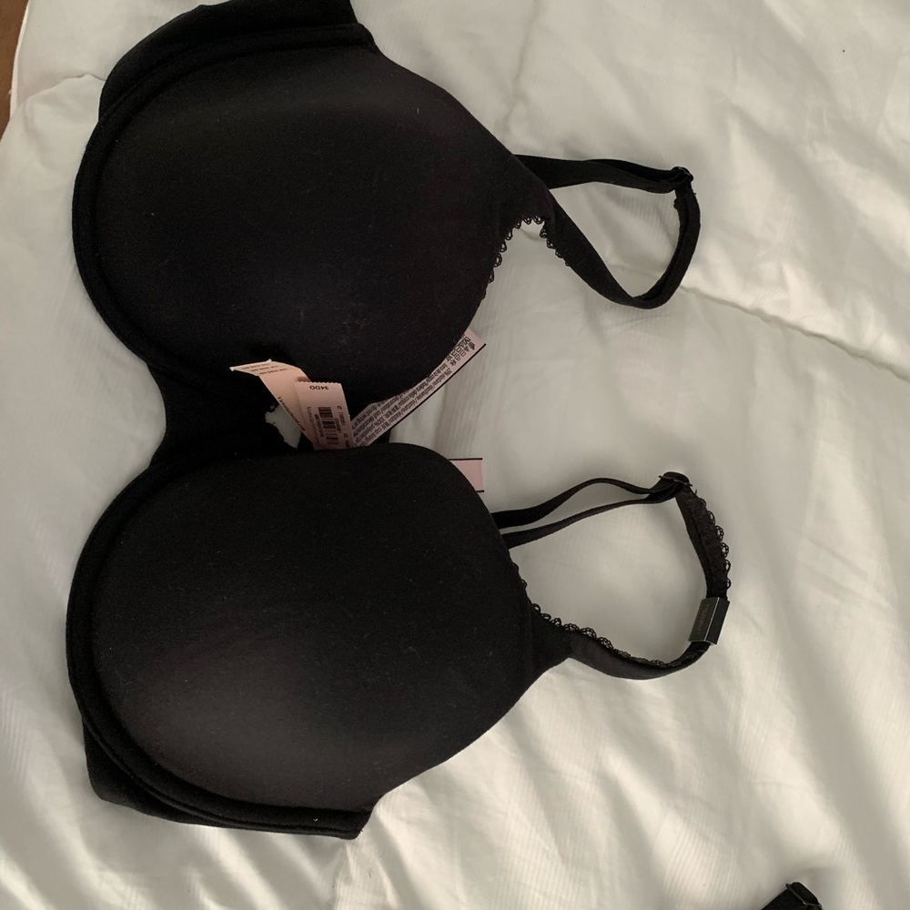 NWT Victoria’s Secret Bra